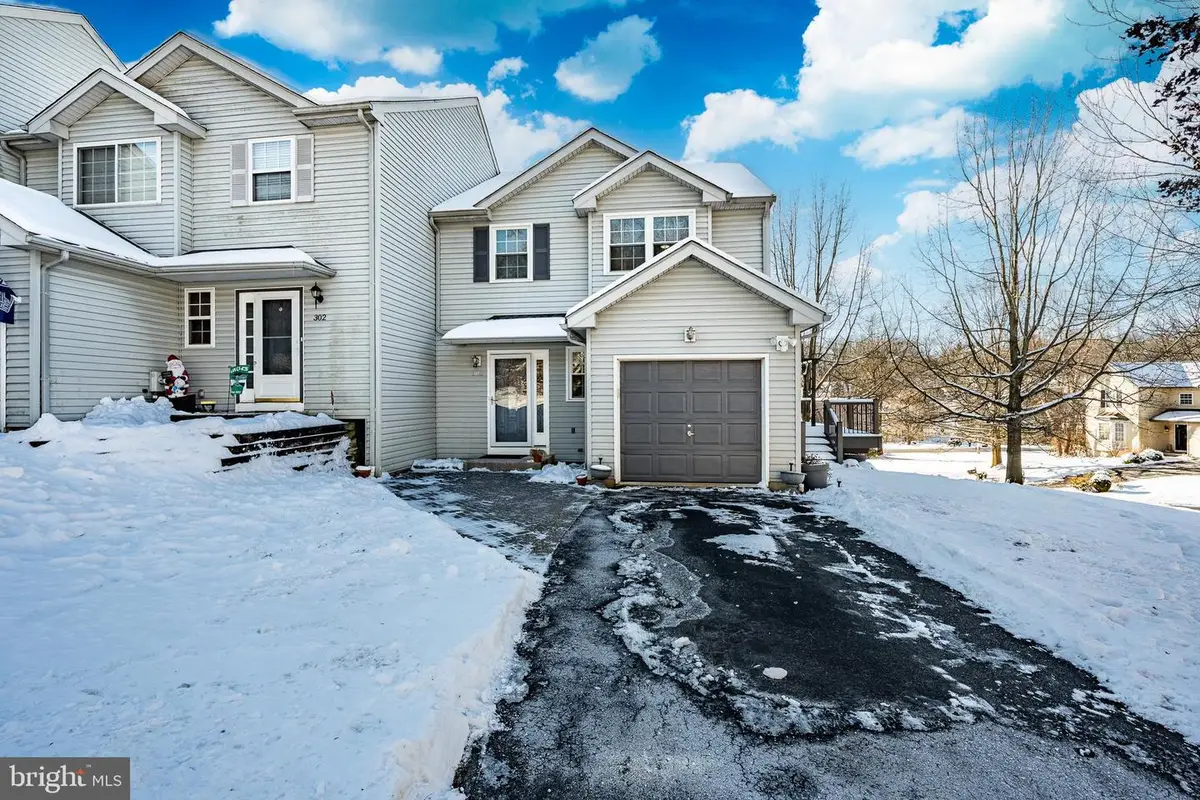 300 Revere Ct, Coatesville, PA 19320 - Image #1