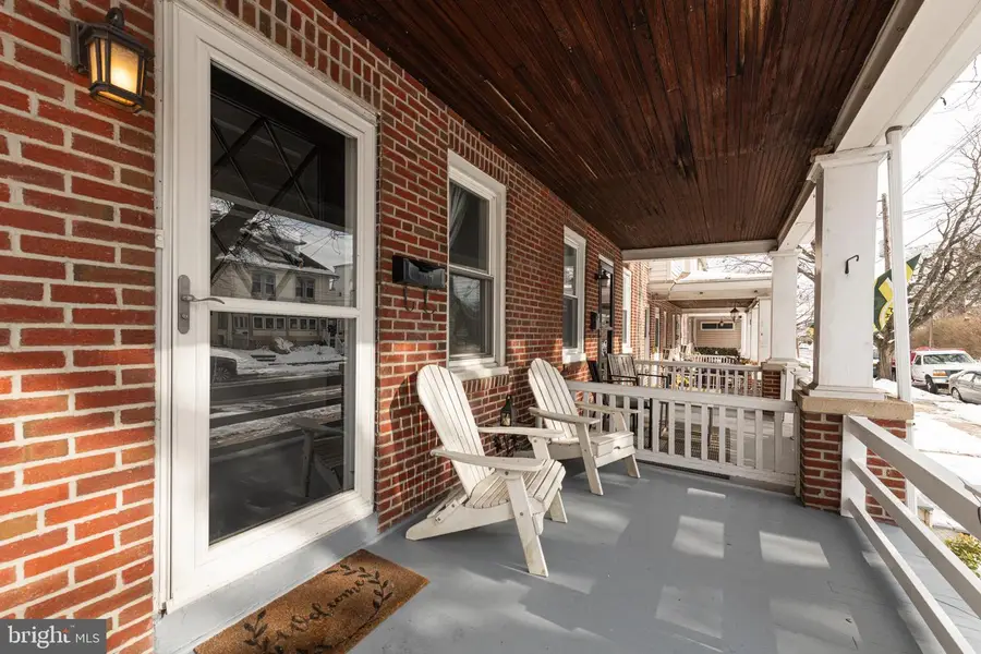 319 4th Ave, Phoenixville, PA 19460 - Image #2