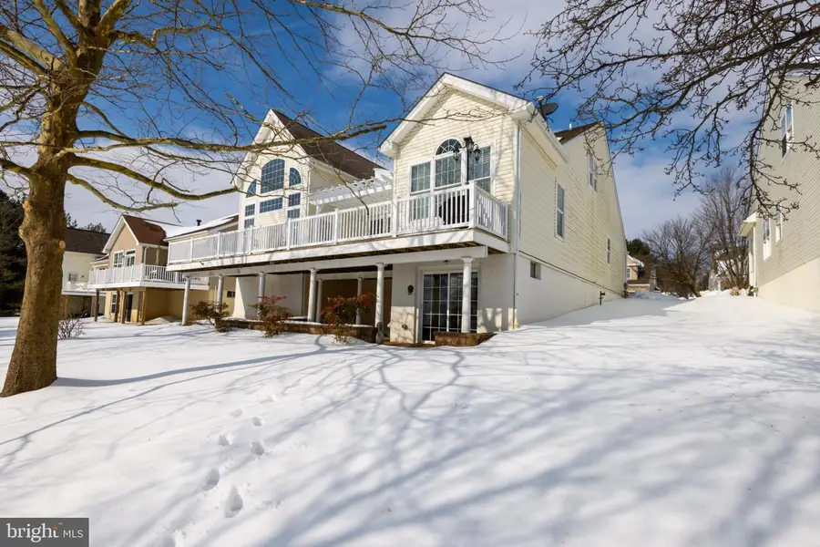 322 Mcneil Ln, West Grove, PA 19390 - #3