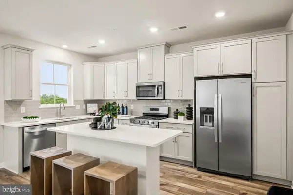 850 Graphite Dr, PHOENIXVILLE, PA 19460