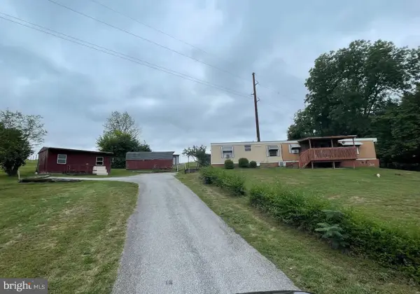 828 Spring City Rd, PHOENIXVILLE, PA 19460