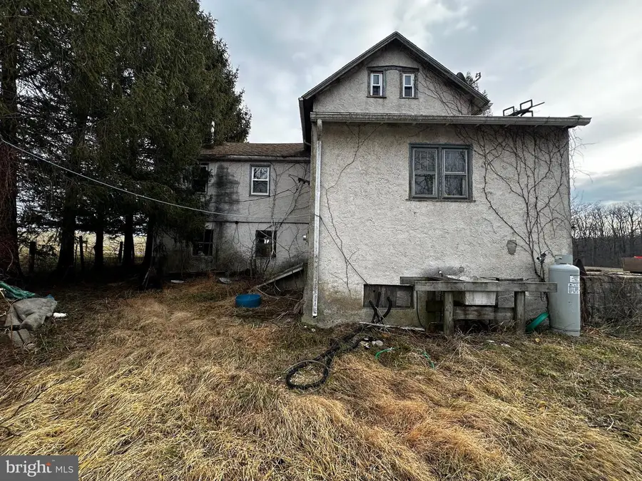 40 Forrest Rd, Honey Brook, PA 19344 - #3