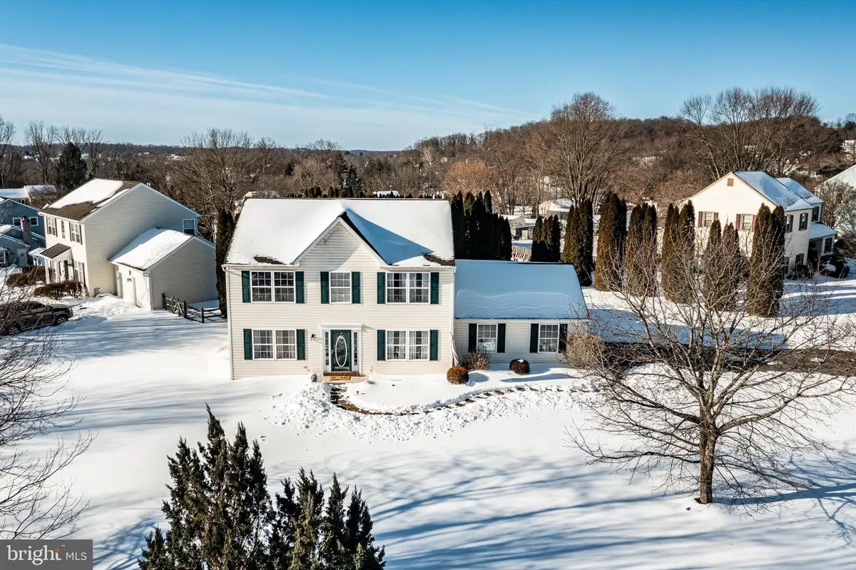 10 Walden Way, Coatesville, PA 19320 - Image #1