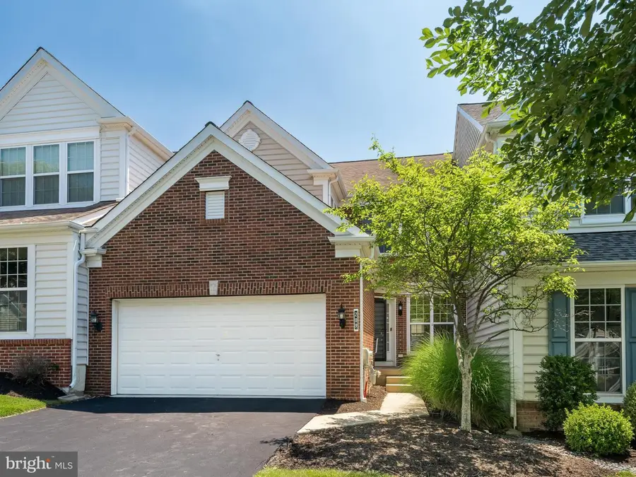 209 N Caldwell Cir, Downingtown, PA 19335 - #3