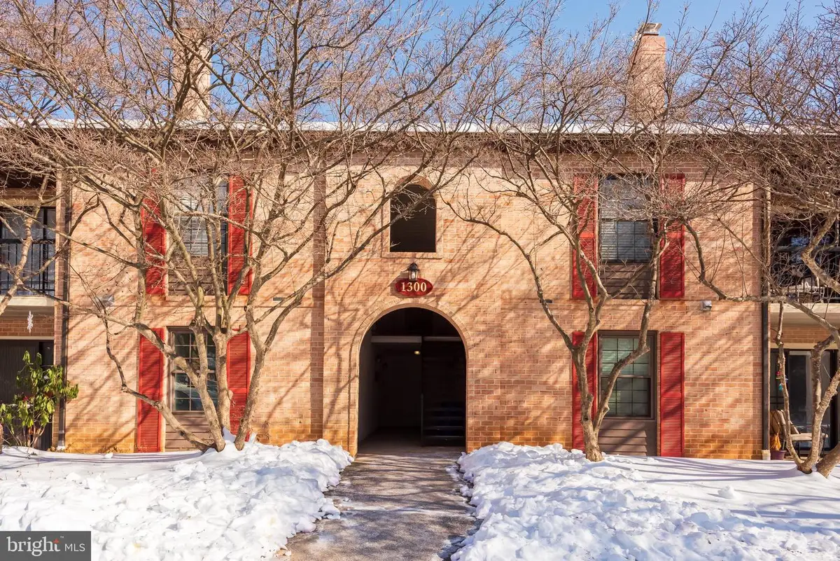 1323 Eagles Ridge Dr, Chesterbrook, PA 19087 - #1