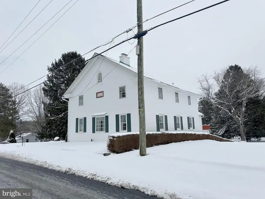 2204 Harmonyville Rd, Elverson, PA 19520 - #2
