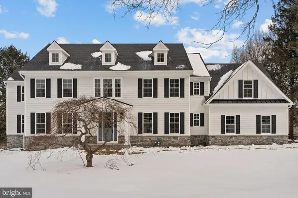 17 Hickory Ln, MALVERN, PA 19355