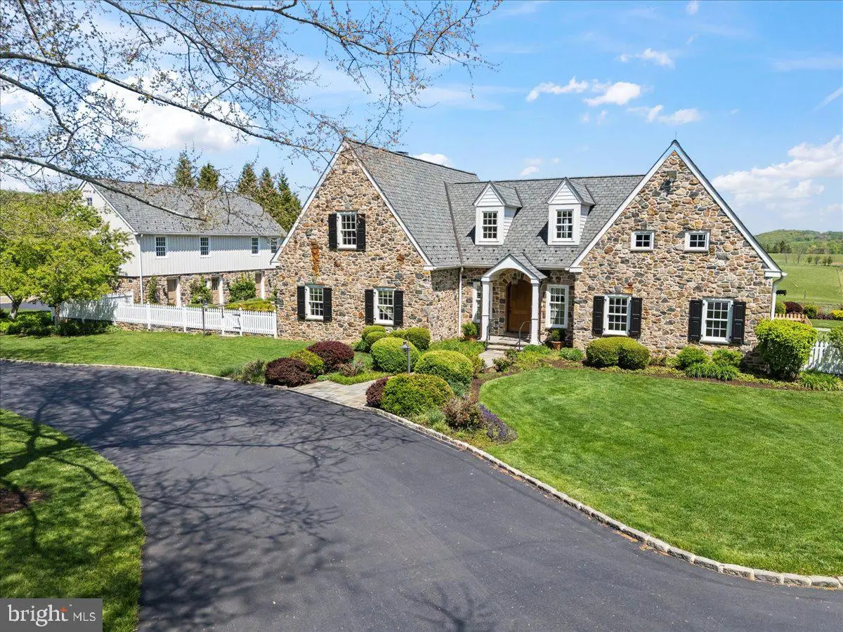 182 Trythall Rd, Elverson, PA 19520 - #1