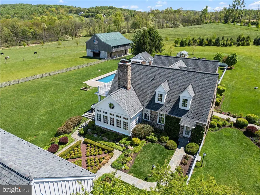 182 Trythall Rd, Elverson, PA 19520 - #2