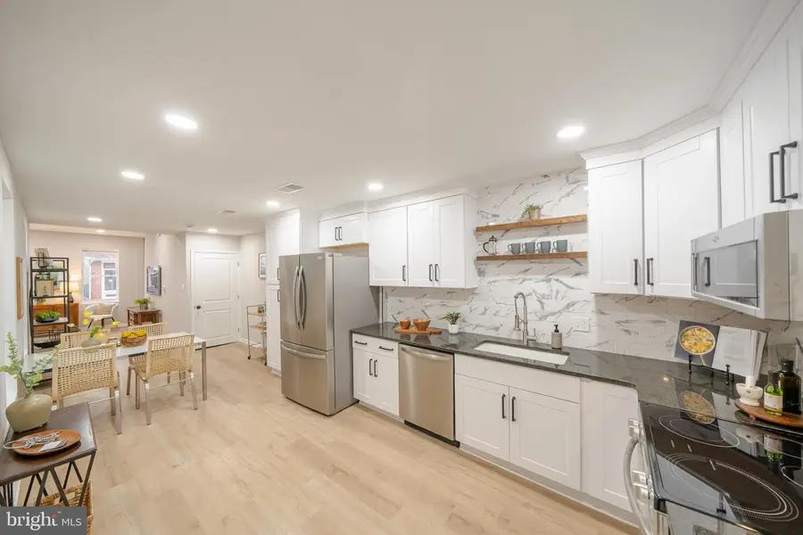 327 N Darlington St, West Chester, PA 19380 - #2