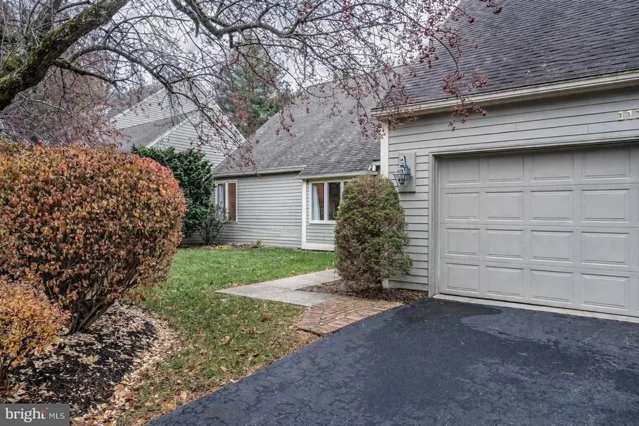 1110 Mews Ln, West Chester, PA 19382 - #2