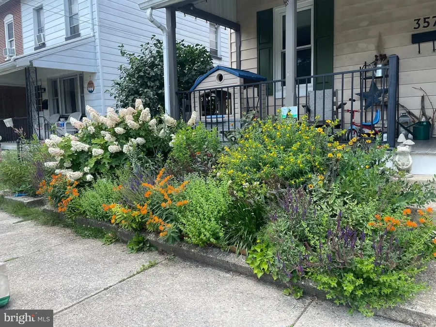 357 Jefferson Ave, Downingtown, PA 19335 - #2