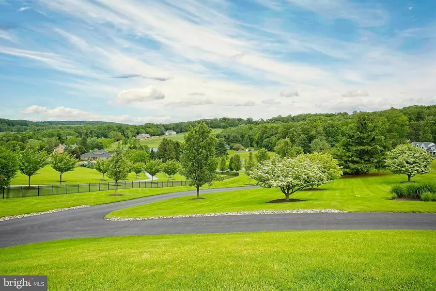 39 Wyndemere Lake Dr, Chester Springs, PA 19425 - #3