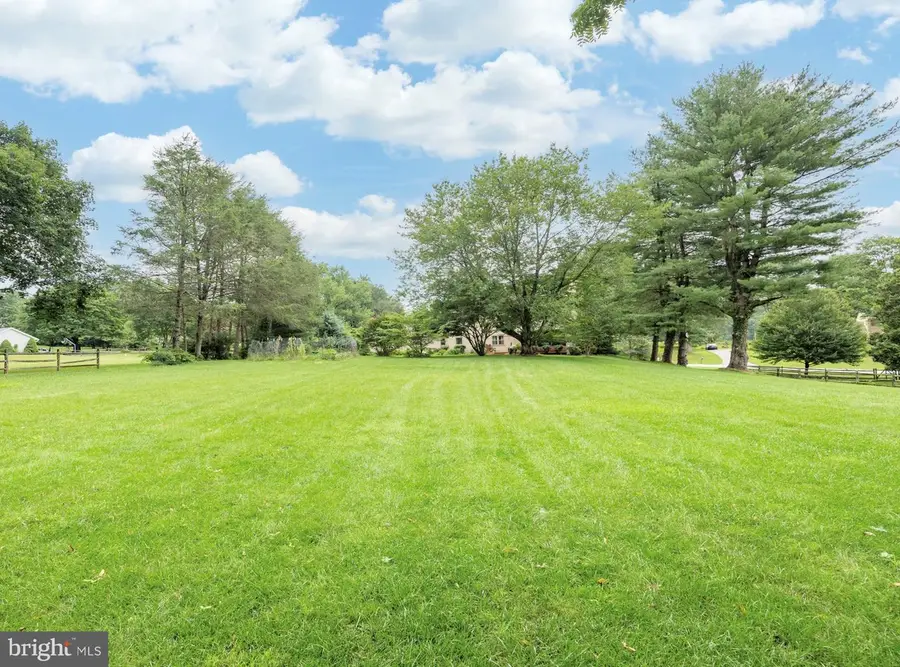 1308 S Tulip Dr, West Chester, PA 19380 - #2