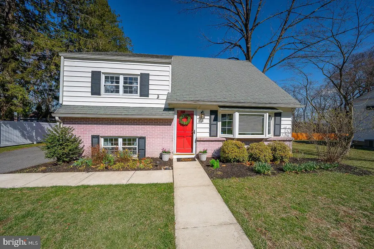 36 Sunset Dr, Paoli, PA 19301 - #1