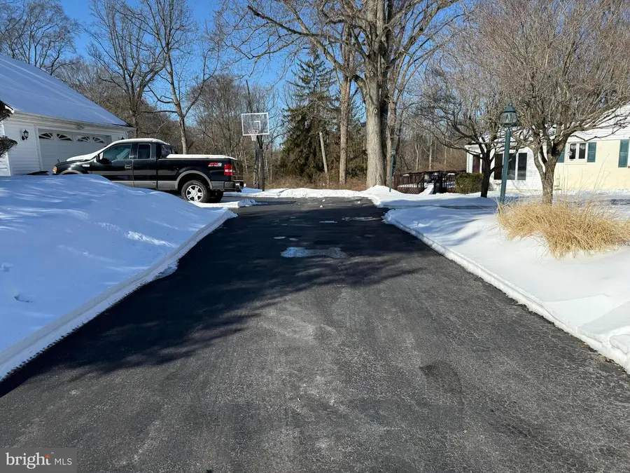 200 E Hilltop Rd, West Chester, PA 19382 - #3