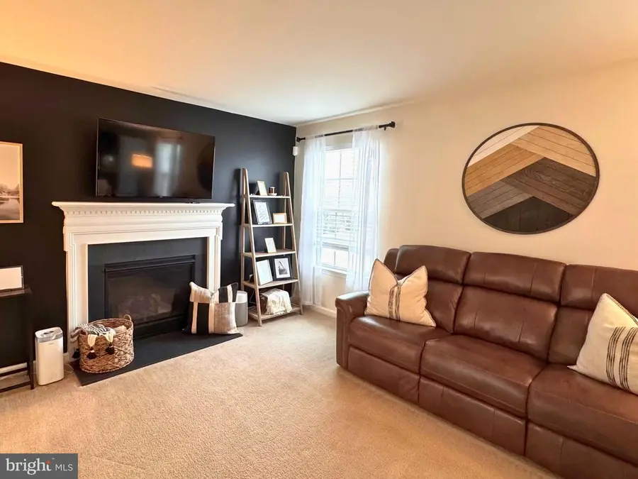 401 Brickus Cir, Coatesville, PA 19320 - #2