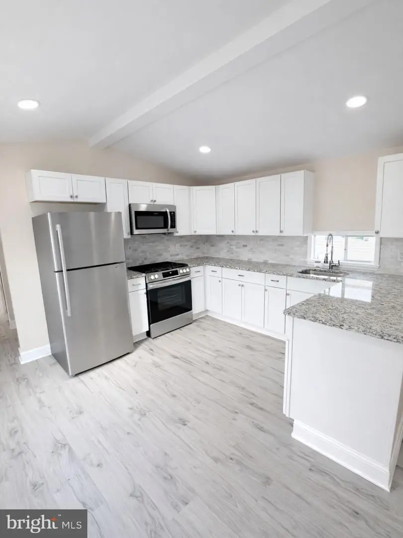 885 Buttonwood Ave, Spring City, PA 19475 - #3