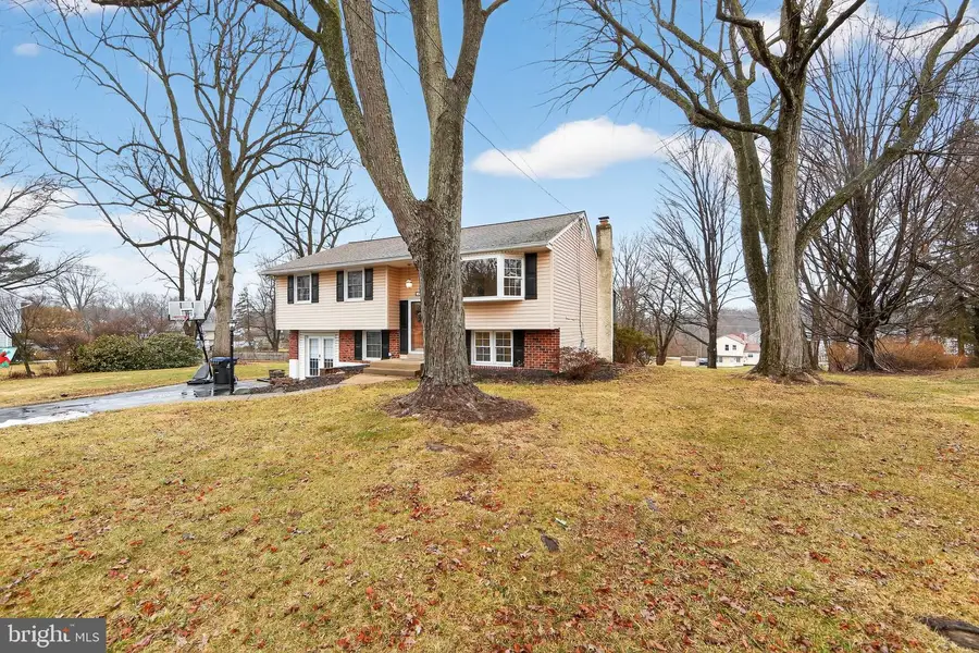 1411 Hunters Ln, West Chester, PA 19380 - #2