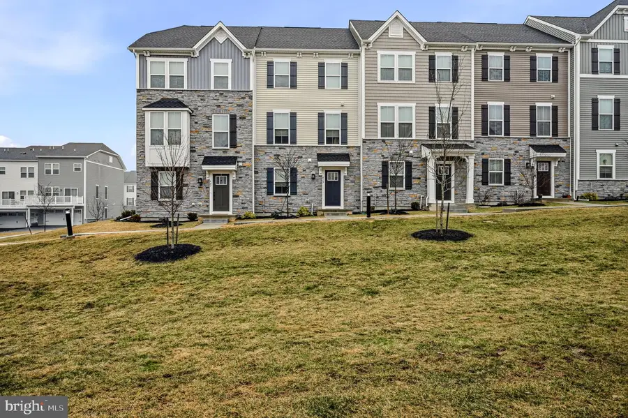 419 Paper Bark Sq, Downingtown, PA 19335 - #2