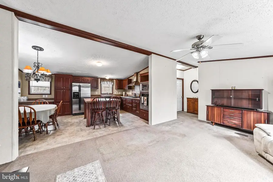 212 High Point Ln, Coatesville, PA 19320 - #3