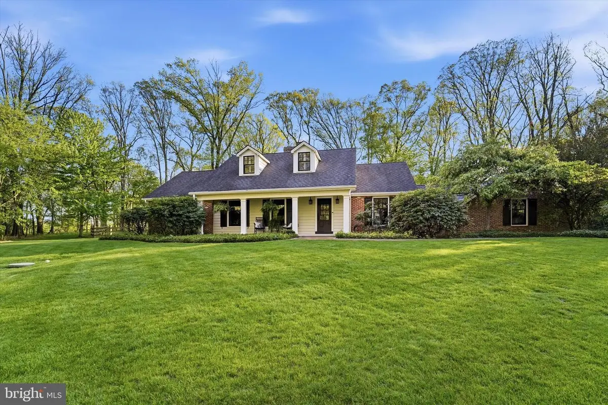 1 Oak Tree Ln, Malvern, PA 19355 - #1