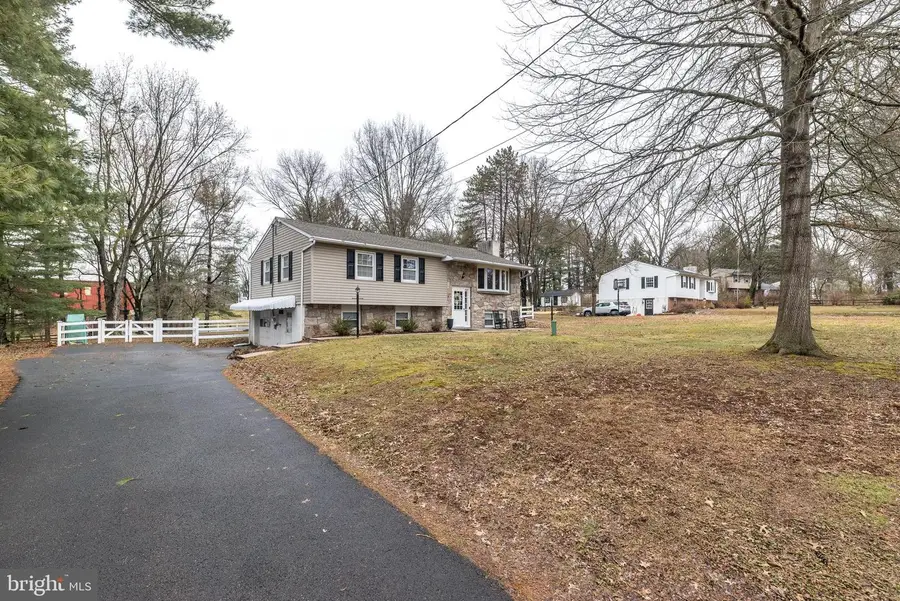 244 Harley Rd, Pottstown, PA 19465 - #2