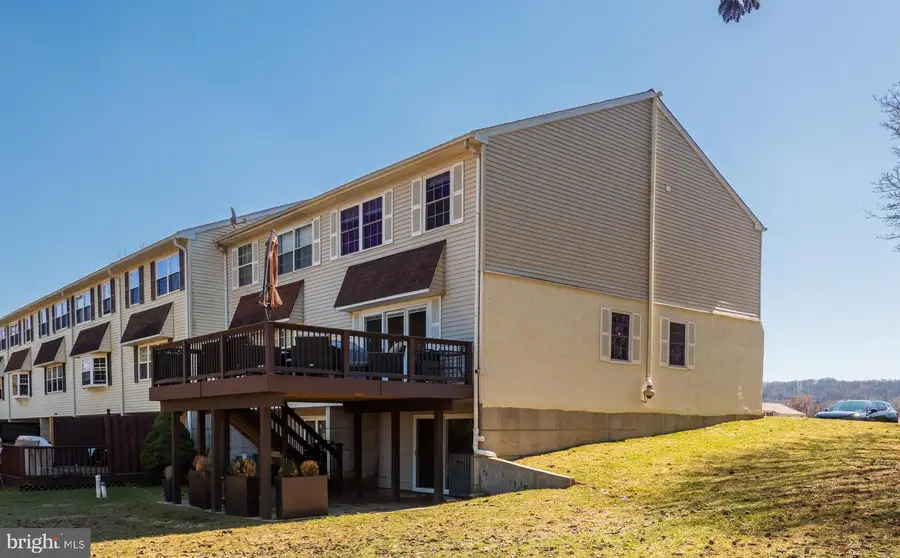 358 Carlyn Ct, Downingtown, PA 19335 - #3