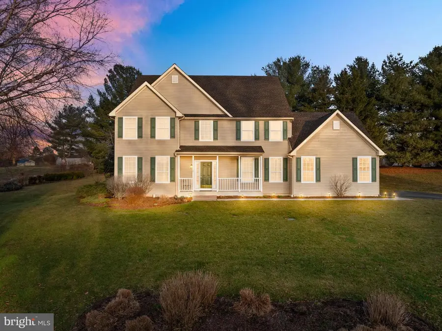 6 Belmont Cir, Avondale, PA 19311 - #2