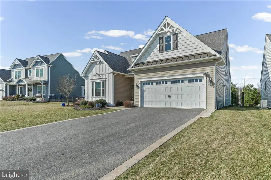 320 Greenwood Dr, Oxford, PA 19363 - #2