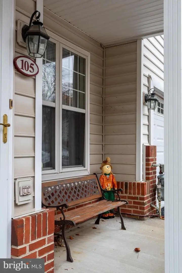 105 Yorktown Ct, Malvern, PA 19355 - #2