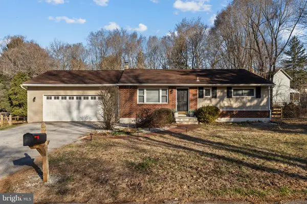 1103 Queen Dr, WEST CHESTER, PA 19380