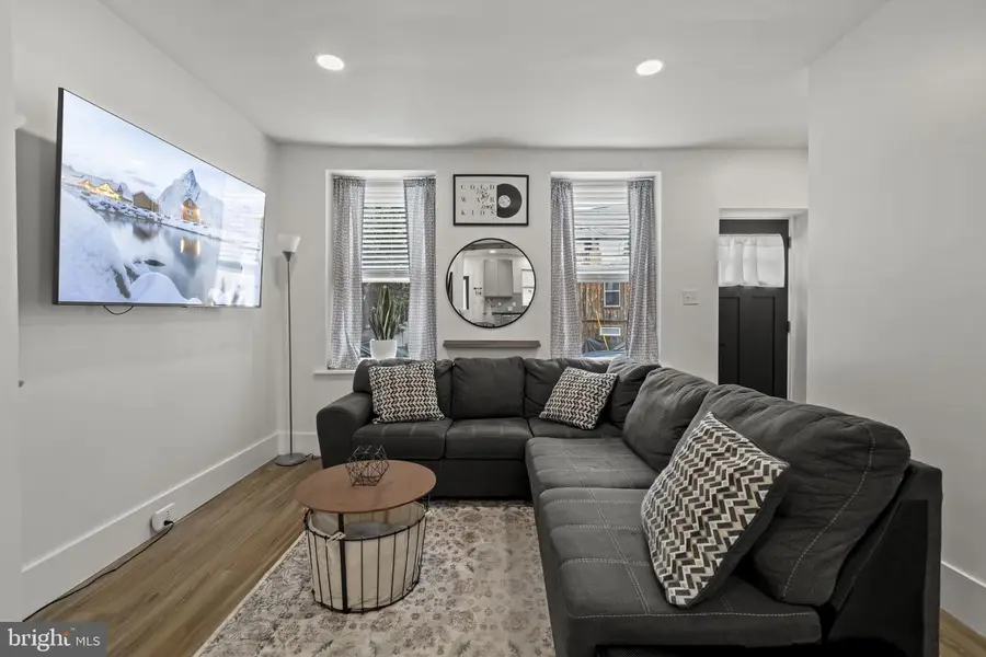 406 W Chestnut St, West Chester, PA 19380 - #2