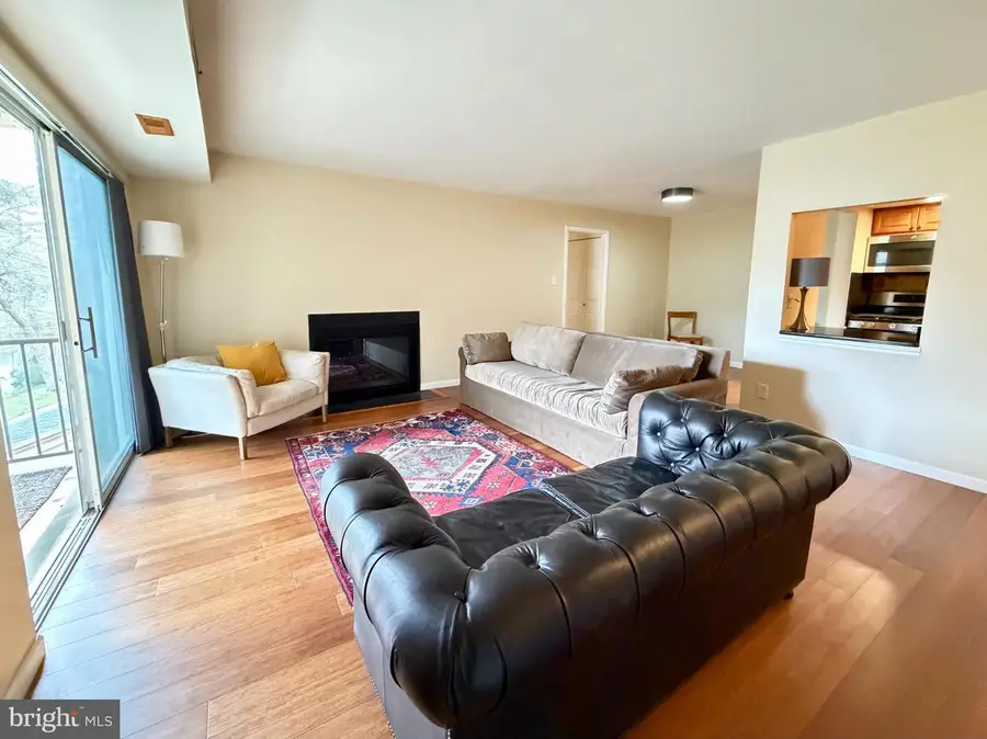 513 Old Forge Xing #513, Devon, PA 19333 - #3