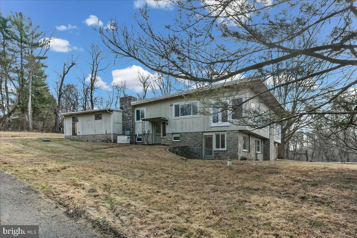 1335 Creek Rd, West Chester, PA 19382 - #1