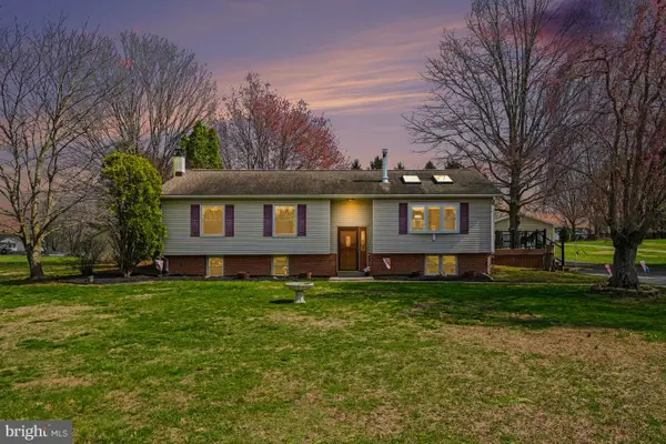 1442 Harvey Ln, POTTSTOWN, PA 19465