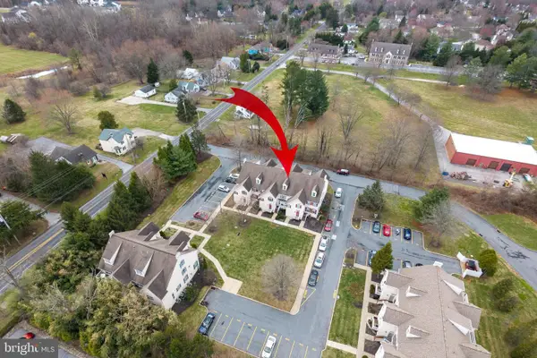 206 Riverbirch Cir #401, KENNETT SQUARE, PA 19348