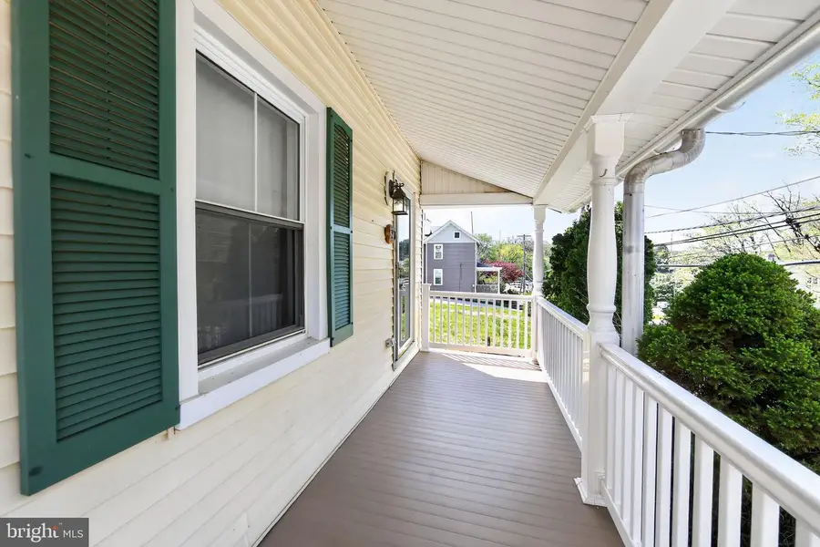 22 W Broad St, Malvern, PA 19355 - #2