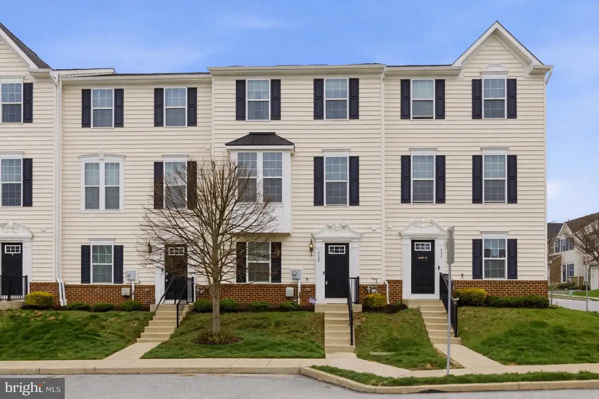 422 Lopata Rd, Phoenixville, PA 19460 - #1