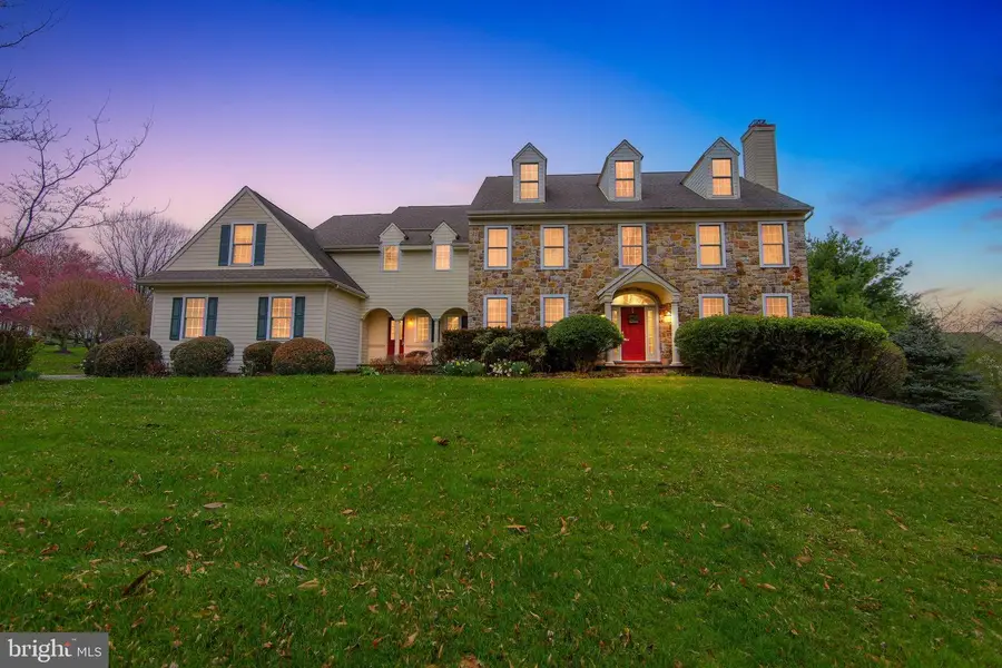 2 Limner Ct, West Chester, PA 19382 - #3