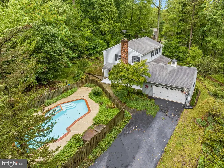 2463 Jones Rd, Pottstown, PA 19465 - #2