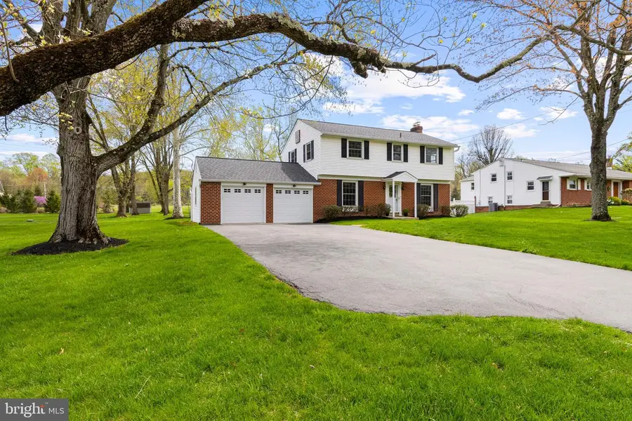 292 Old State Rd, Berwyn, PA 19312 - #2