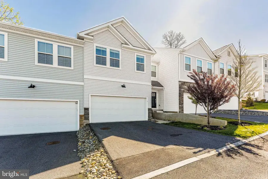 7 Four Leaf Dr, Downingtown, PA 19335 - #2