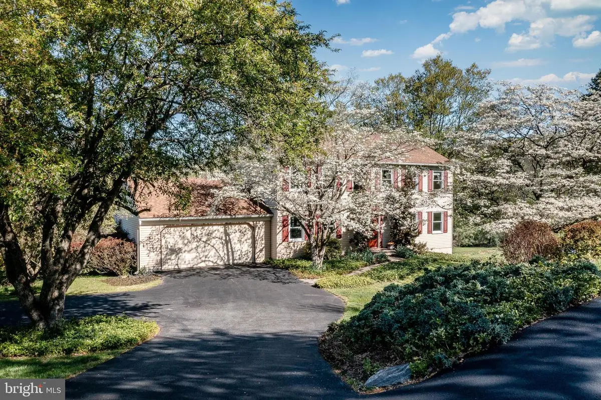 607 Spring Line Dr, West Chester, PA 19382 - #1