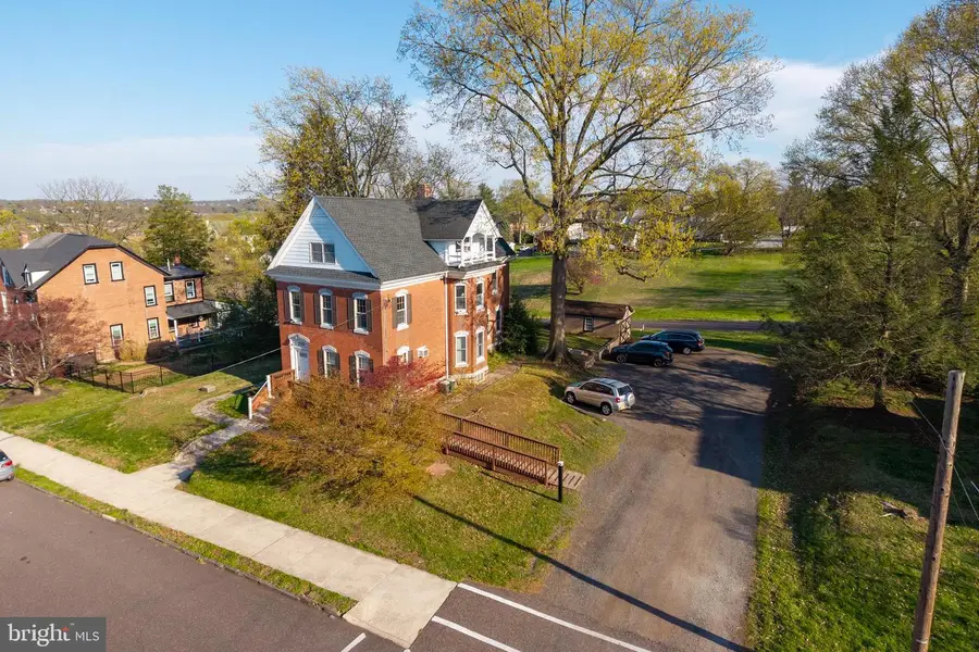 270 Broad St, Spring City, PA 19475 - #3