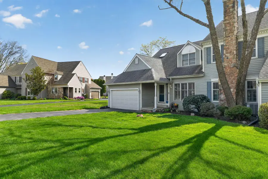 1307 Harness Ln, Chester Springs, PA 19425 - #2