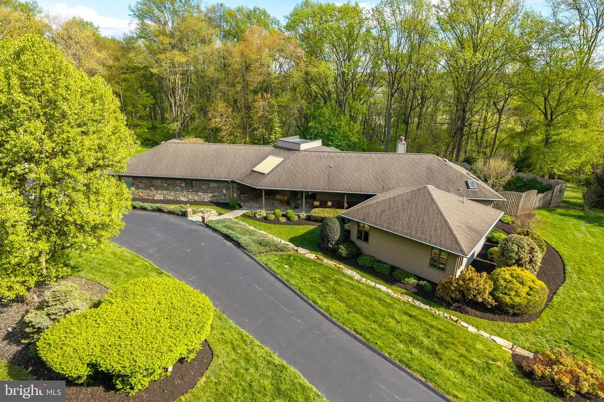 30 Celeste Ln, Coatesville, PA 19320 - #1