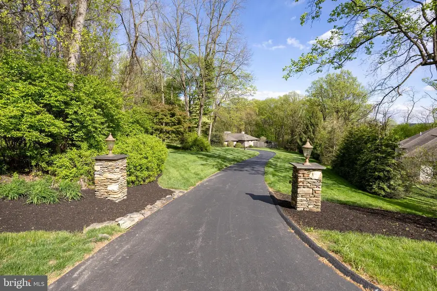 30 Celeste Ln, Coatesville, PA 19320 - #3