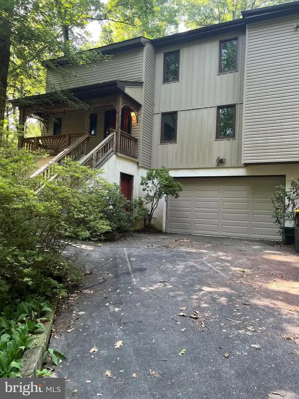 1672 Suzanne Dr, WEST CHESTER, PA 19380