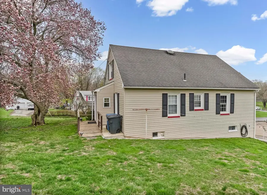 253 N Guernsey Rd, West Grove, PA 19390 - #3